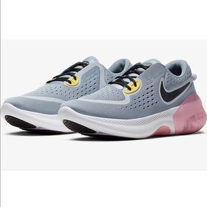 Nike Joyride Run